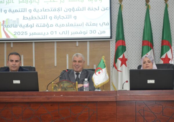 لــقاء الوفـد البرلمانــي مع المستثمريــن لــقاء الوفـد البرلمانــي مع المستثمريــن