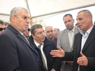 والــي الولايــة يجــري زيــارة عــمل وتفــقد لبلديــات دائــرة لخزارة