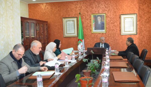 استقــبالات لتعزيز قنوات التواصل المباشر مع المواطنين استقــبالات لتعزيز قنوات التواصل المباشر مع المواطنين