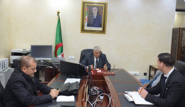 اللقاءات التنسيقية للسلطات المحلية مع الشركاء في مختلف القطاعات اللقاءات التنسيقية للسلطات المحلية مع الشركاء في مختلف القطاعات