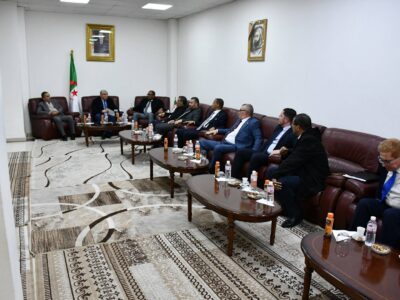 استقبال أعضاء البعثة البرلمانية الاستعلامية المؤقتة بمجلس الأمة بعد نهاية زيارة العمل والتفقد لولاية قالمة