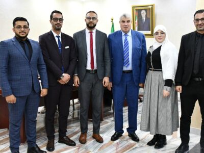 لفتح فضاء تشاوري تفاعلي مع الشباب والفواعل الشبابية،