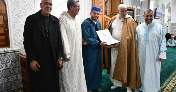 إحـــياء ليــلة القــدر المباركـــة إحـــياء ليــلة القــدر المباركـــة