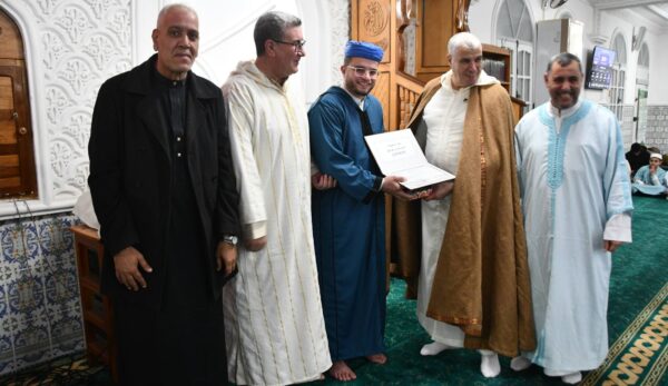 إحـــياء ليــلة القــدر المباركـــة إحـــياء ليــلة القــدر المباركـــة