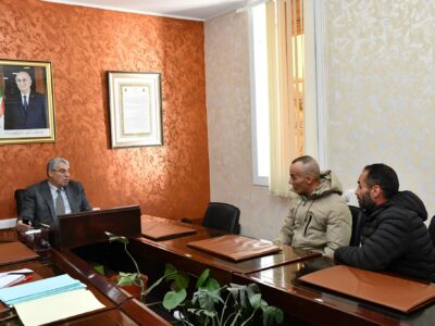 الاستماع إلى مختلف انشغالات المواطنين الاستماع إلى مختلف انشغالات المواطنين