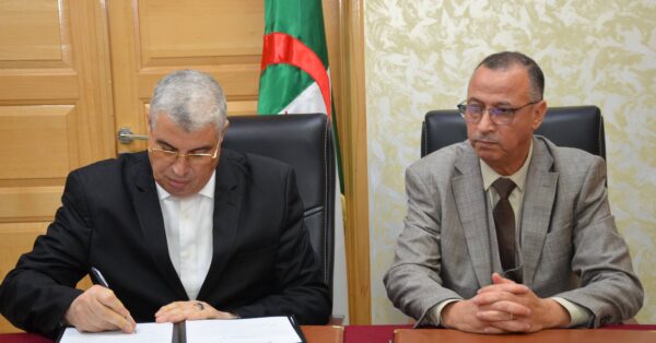 تنصيب مدير الشباب والرياضة الجديد تنصيب مدير الشباب والرياضة الجديد