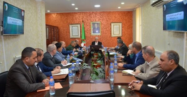 جلسة عمل التحضير لعملية بيع الأغنام المستوردة