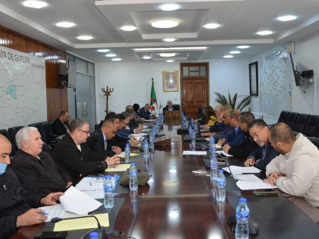 جلسة عمل بهدف تقييم تقدم المشاريع السكنية بمختلف صيغها