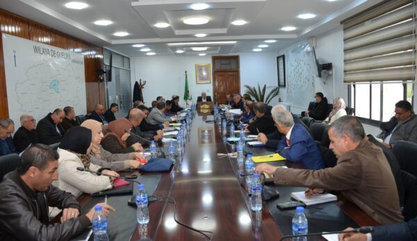 جلسة عمل خصصت لتشخيص وتقييم قطاع الصحة جلسة عمل خصصت لتشخيص وتقييم قطاع الصحة