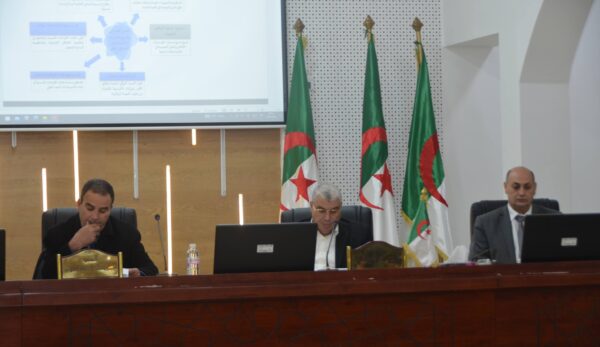 إجتـــماع مجــلس تنفيـذي موســع5 إجتـــماع مجــلس تنفيـذي موســع5