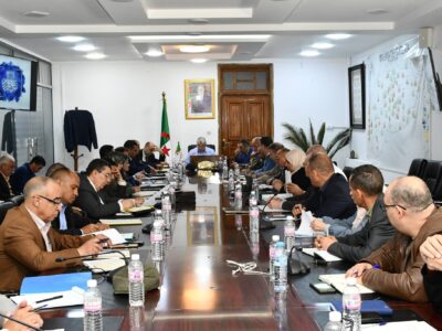 جلسة عمل خصصت للتحضير للامتحانات الرسمية 2026 جلسة عمل خصصت للتحضير للامتحانات الرسمية 2026