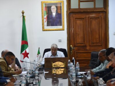 جلـــسة عــــمل مناقشة نتائج الدراسات المتعلقة بالتهيئة والتحسين الحضري لبلدية قالمة