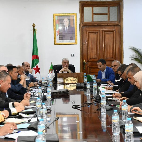 متابعة وضبط وضعية تموين السوق بالمواد الأساسية ذات الاستهلاك الواسع