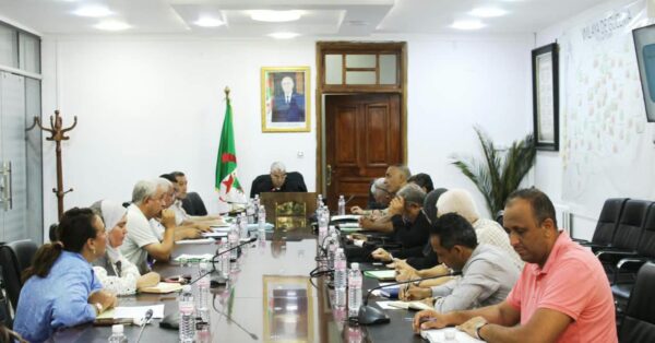 جلسة العمل لدراسة وضعية المشاريع المسجلة في إطار الملحق رقم 04