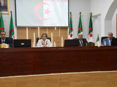 جلسة عمل خصصت لدراسة تقييم تنفيذ مخطط تهيئة إقليم ولاية قالمة